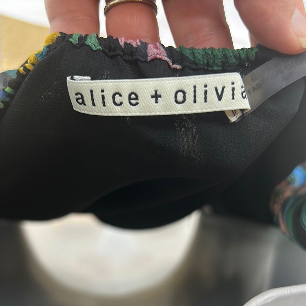 Alice + Olivia Blue Green Off-Shoulder Floral Blouse - Picture 2 of 4